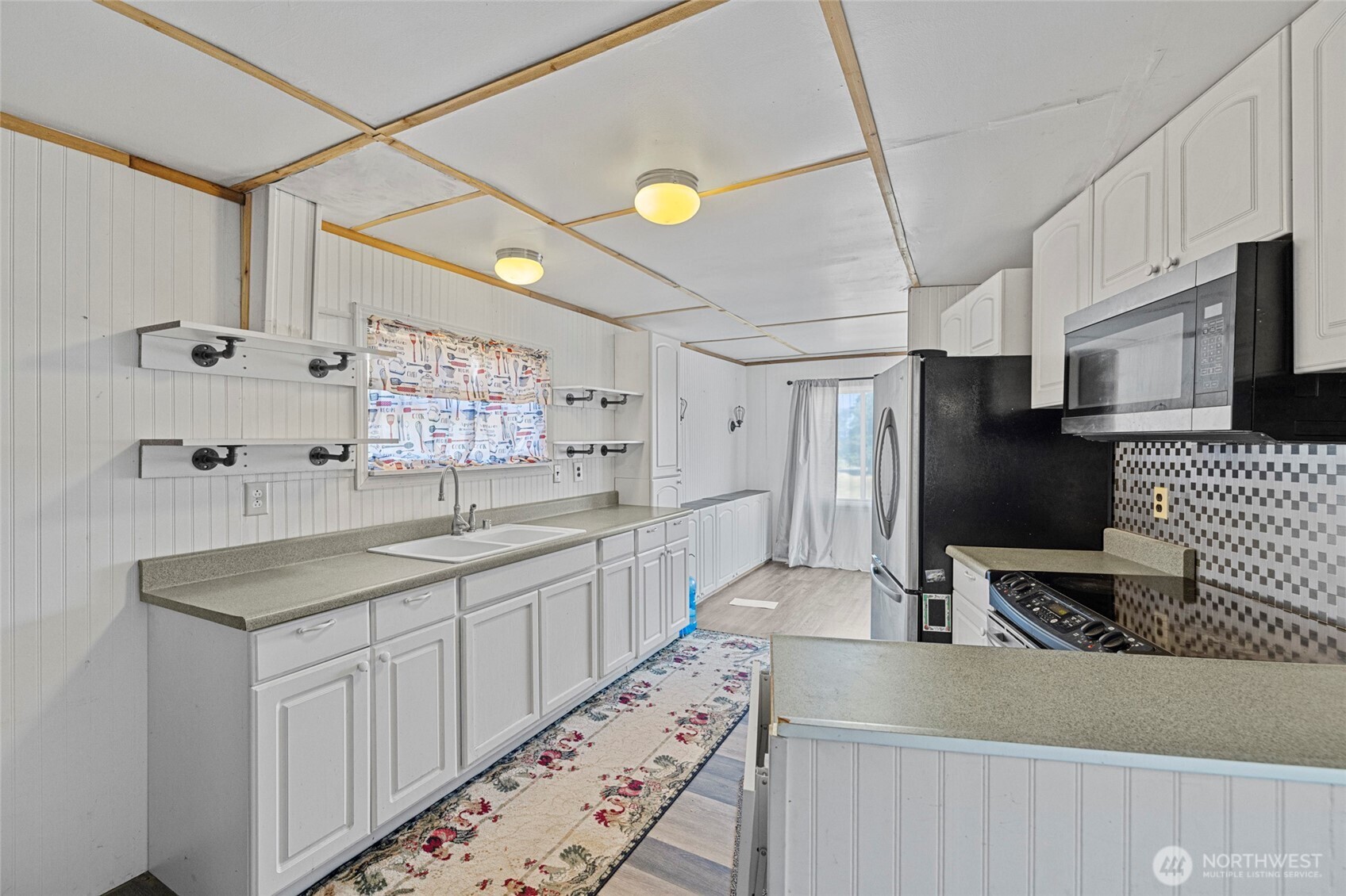 5824 Haddon Lane , Anacortes, WA 98221