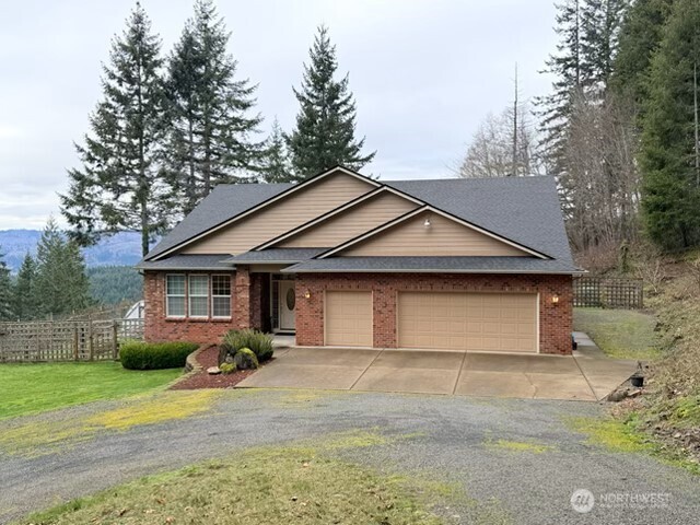 255 Astro Drive , Kelso, WA 98626-9759