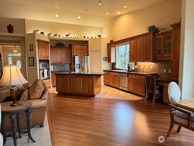 255 Astro Drive , Kelso, WA 98626-9759