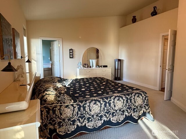 255 Astro Drive , Kelso, WA 98626-9759