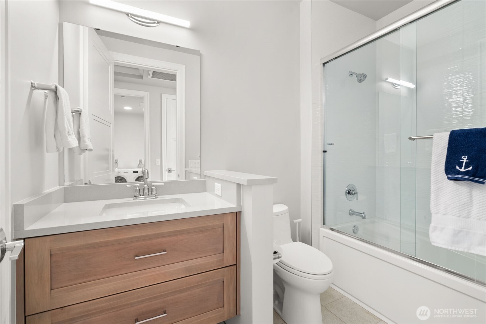 4907 Main Street #415, Tacoma, WA 98407