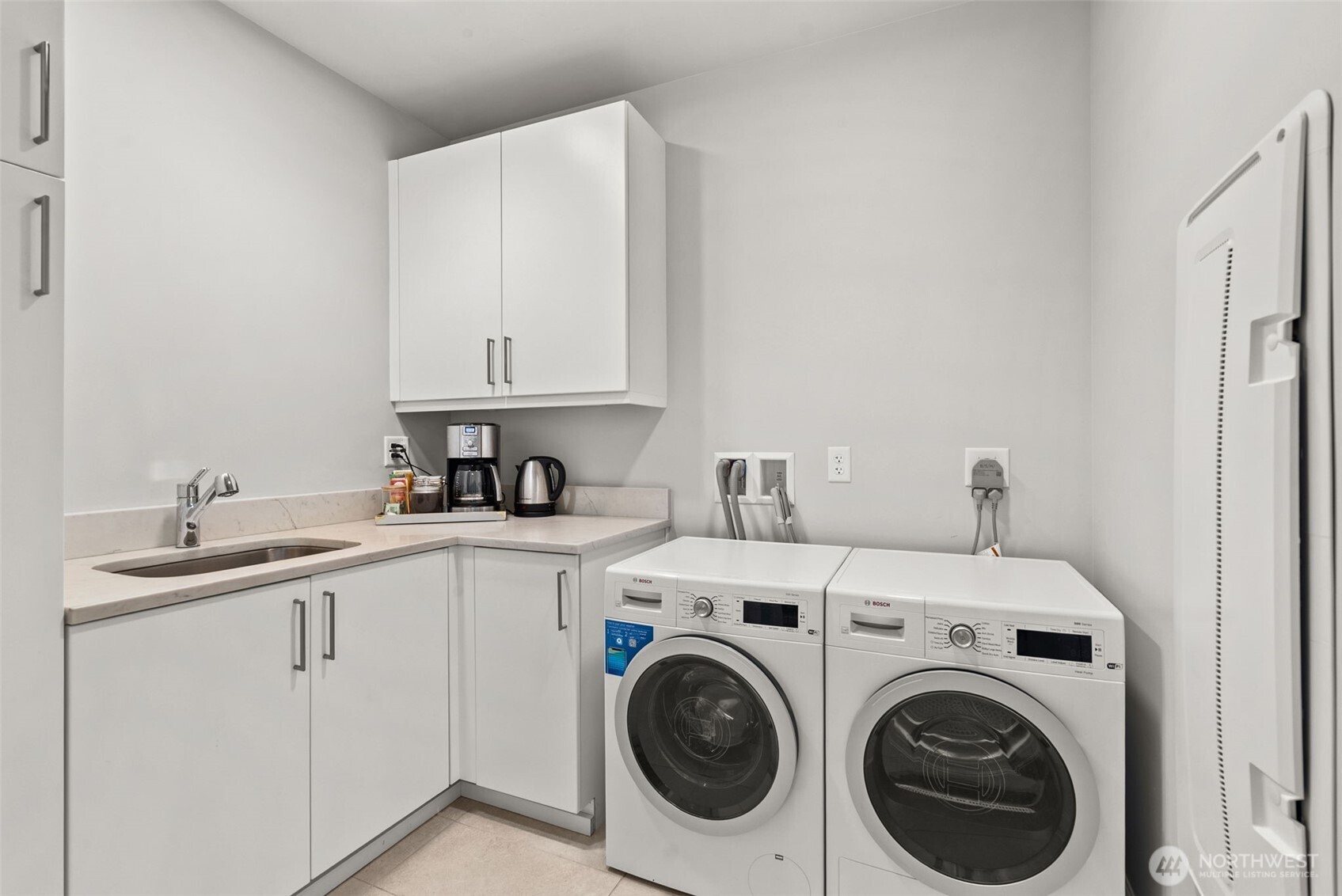 4907 Main Street #415, Tacoma, WA 98407