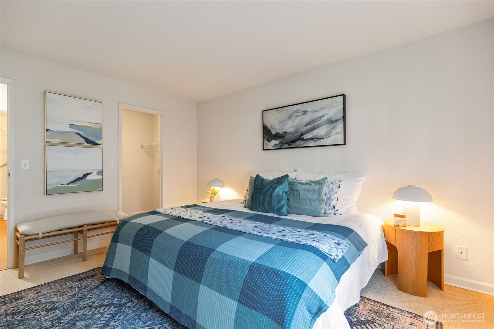 10419 NE 32nd Place #E204, Bellevue, WA 98004
