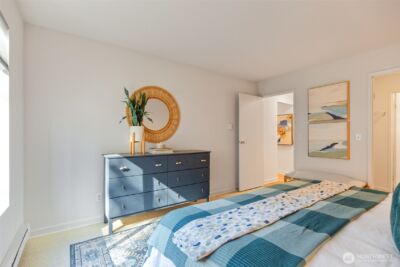 10419 NE 32nd Place #E204, Bellevue, WA 98004 - Photo 16