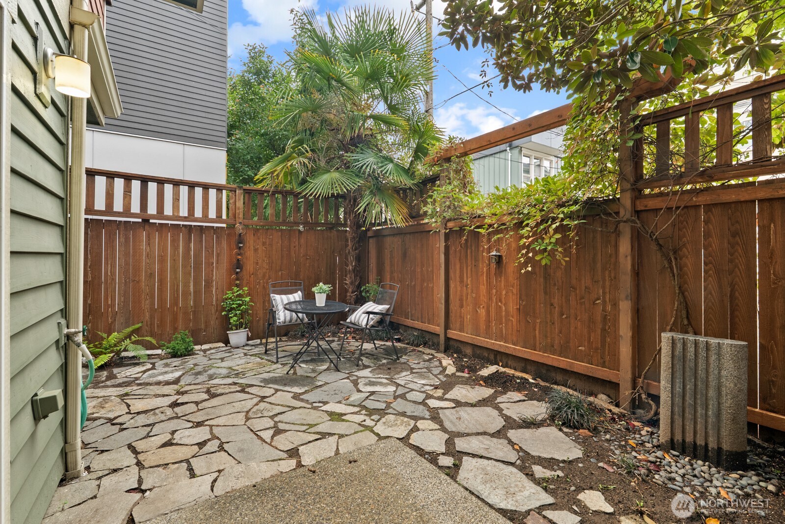 121 21st Avenue E #C, Seattle, WA 98112