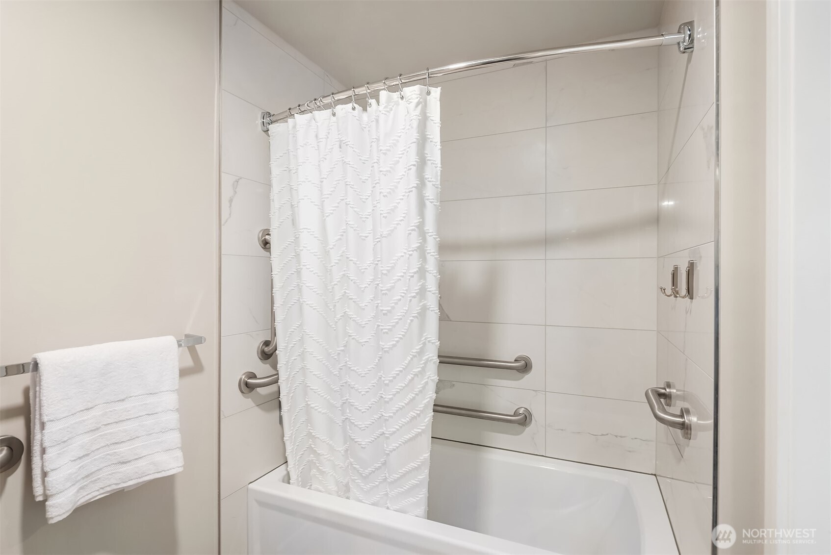 450 S Main Street #618, Seattle, WA 98104