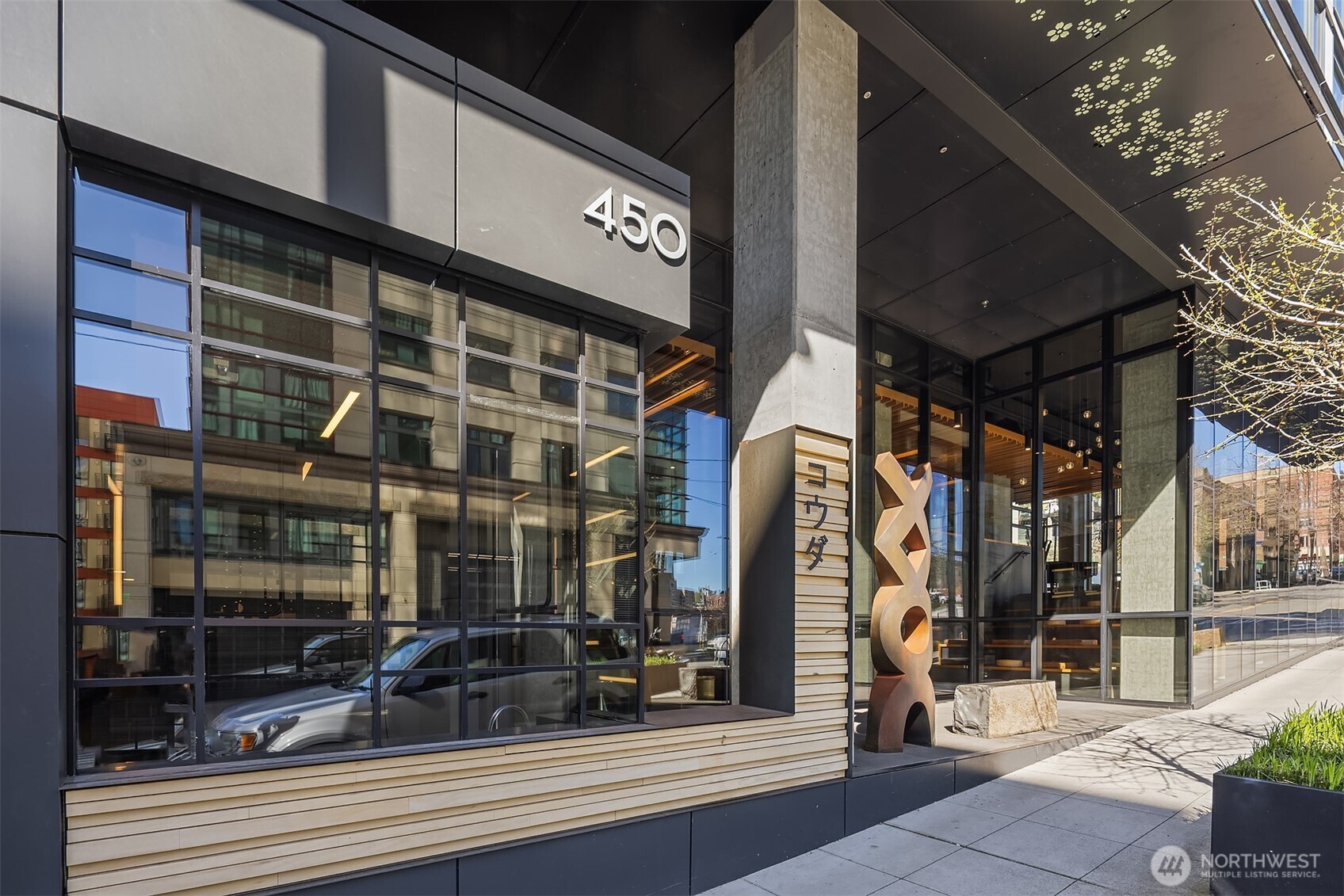 450 S Main Street #618, Seattle, WA 98104