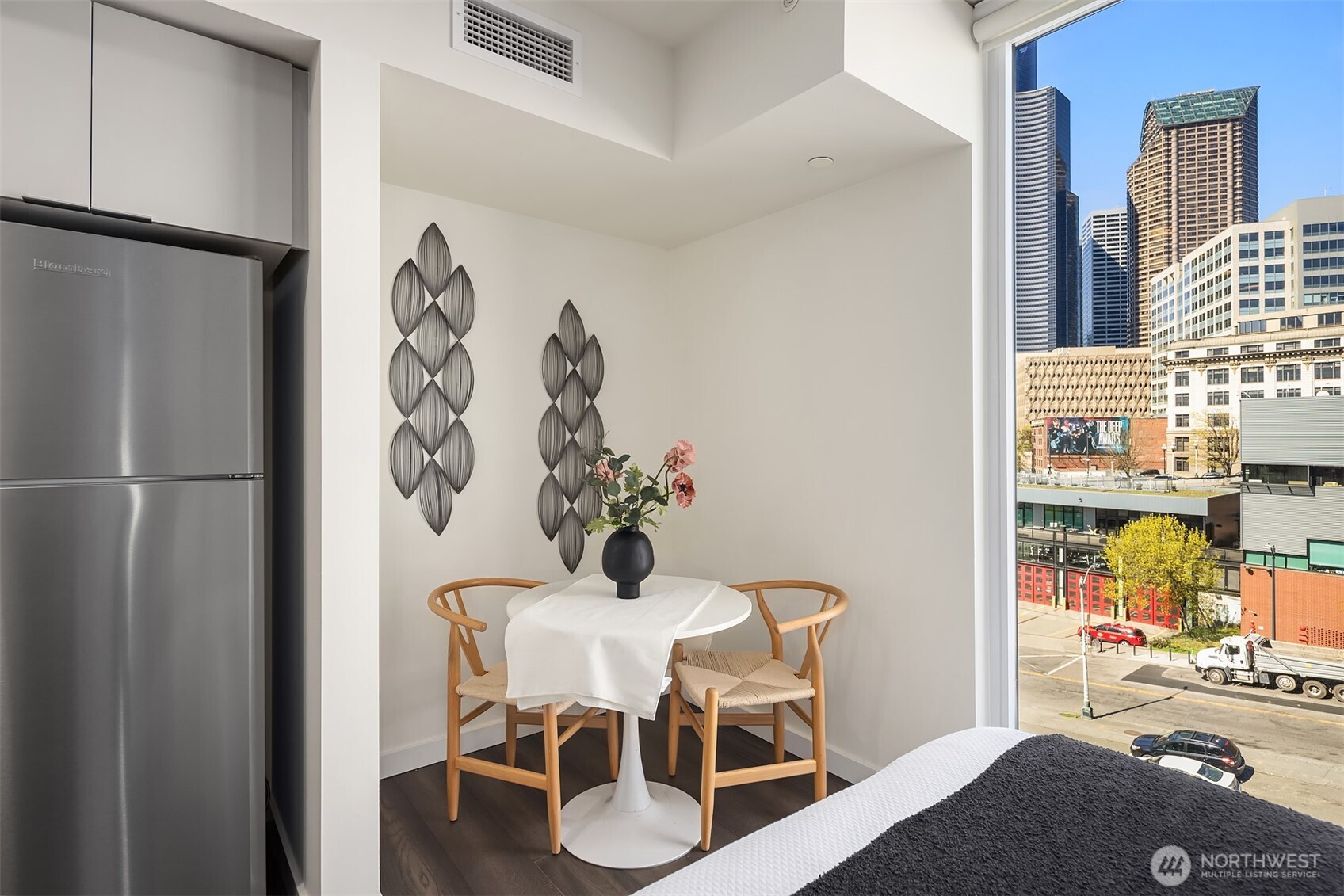 450 S Main Street #618, Seattle, WA 98104