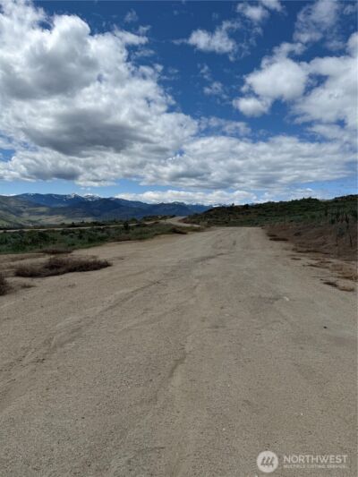 3 Ruttin Ridge Road , Methow, WA 98834 - Photo 4