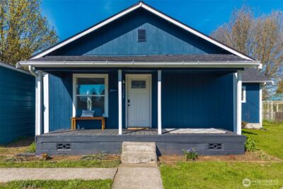1323 Logan St , Centralia, WA 98531 - Photo 4