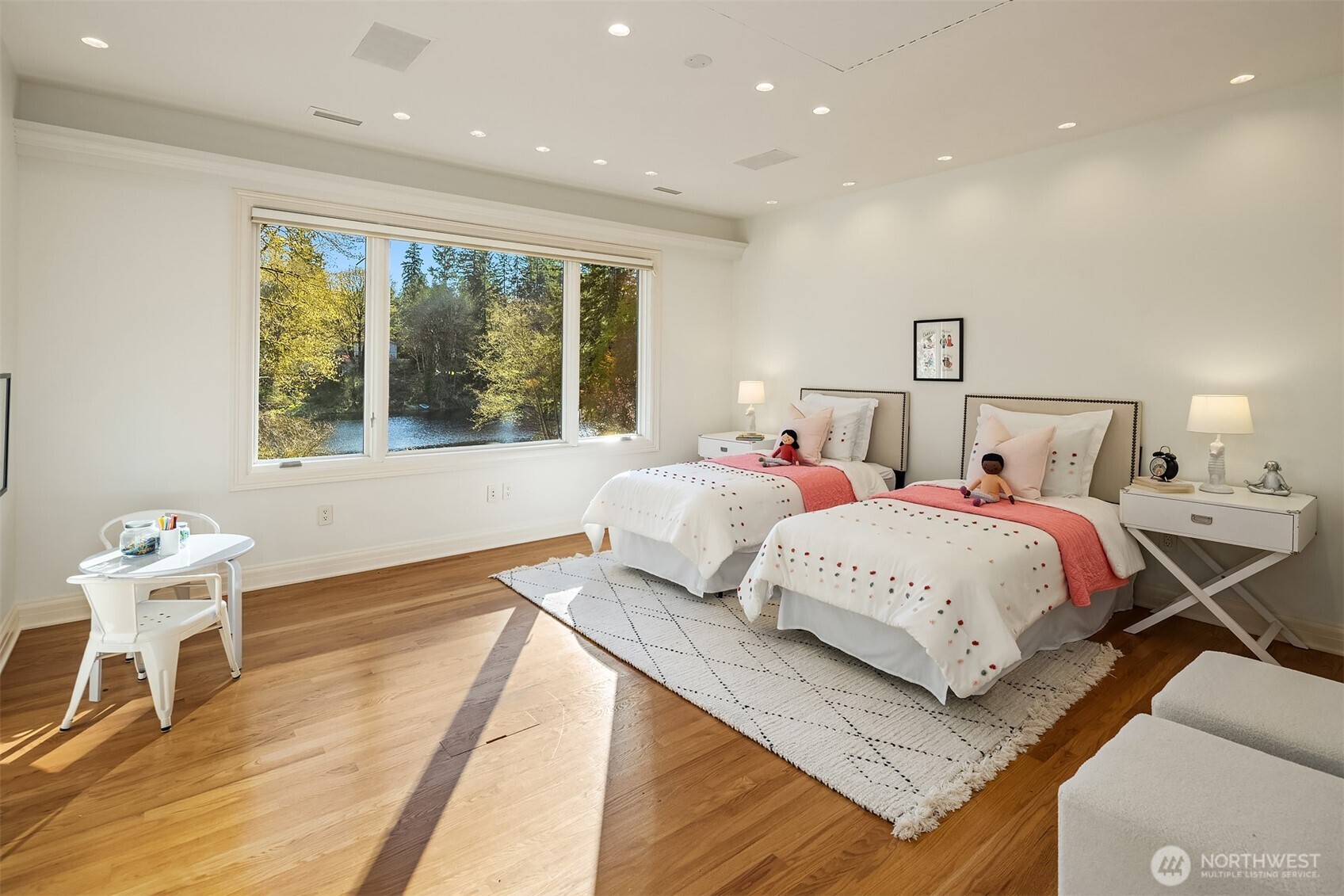 22119 NE 140th Way , Woodinville, WA 98077