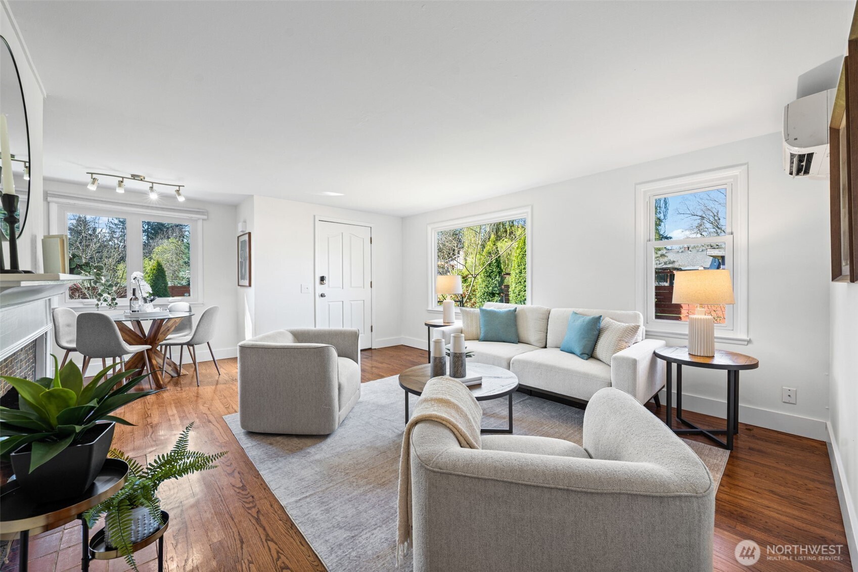 13323 20th Avenue NE, Seattle, WA 98125