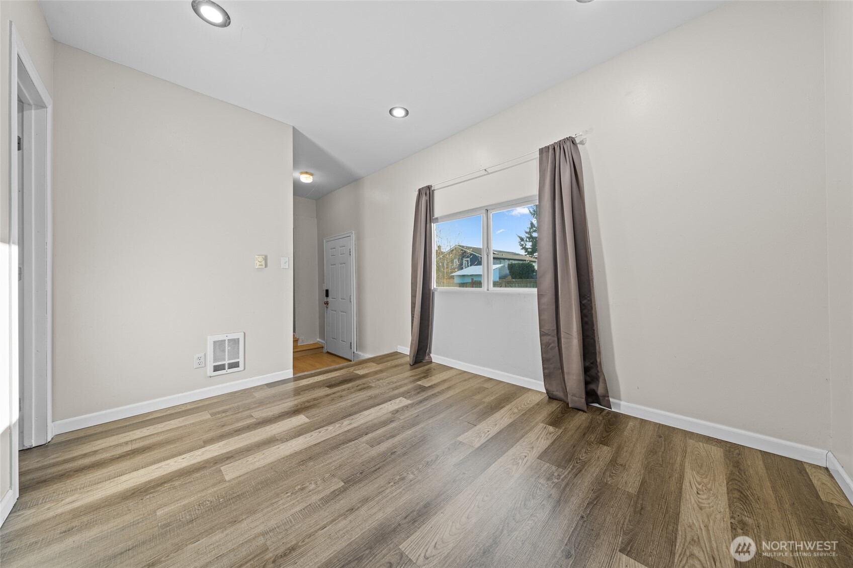 1620 1/2 Lombard Avenue , Everett, WA 98201