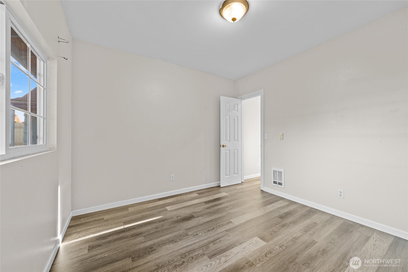 1620 1/2 Lombard Avenue , Everett, WA 98201