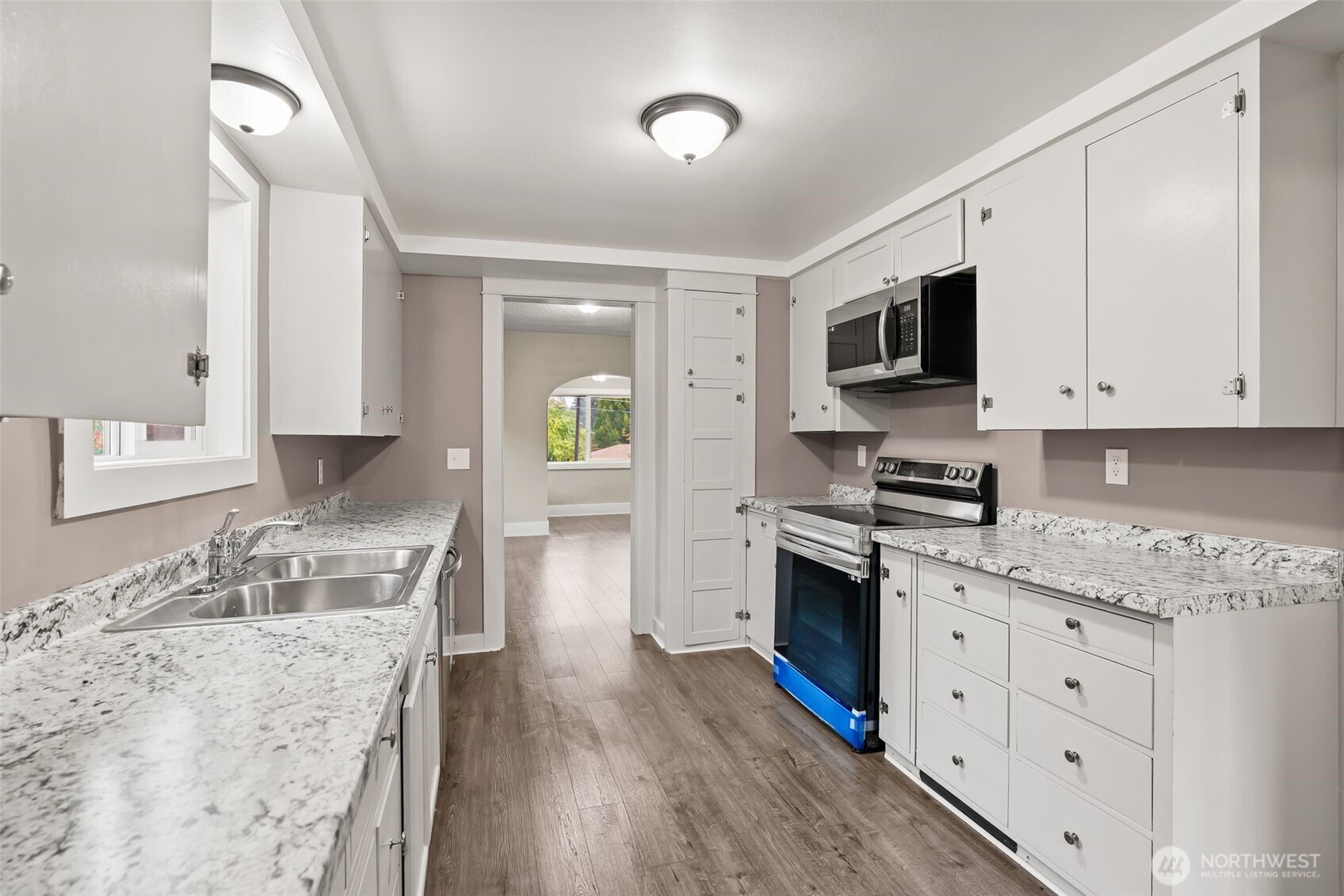 2214 Summitview Avenue , Yakima, WA 98902