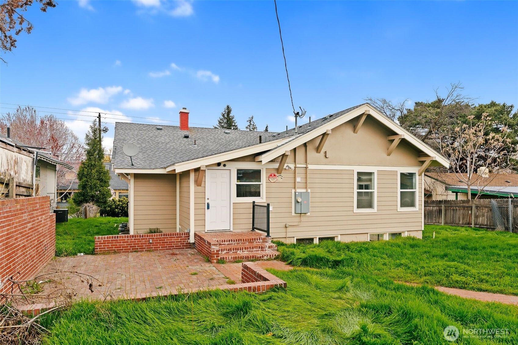 2214 Summitview Avenue , Yakima, WA 98902