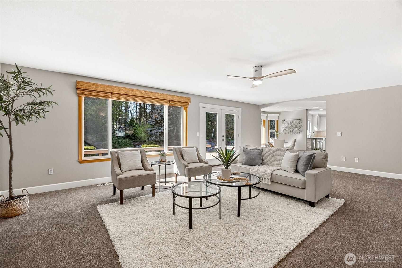 7025 Deerfield Park Drive NE, Olympia, WA 98516