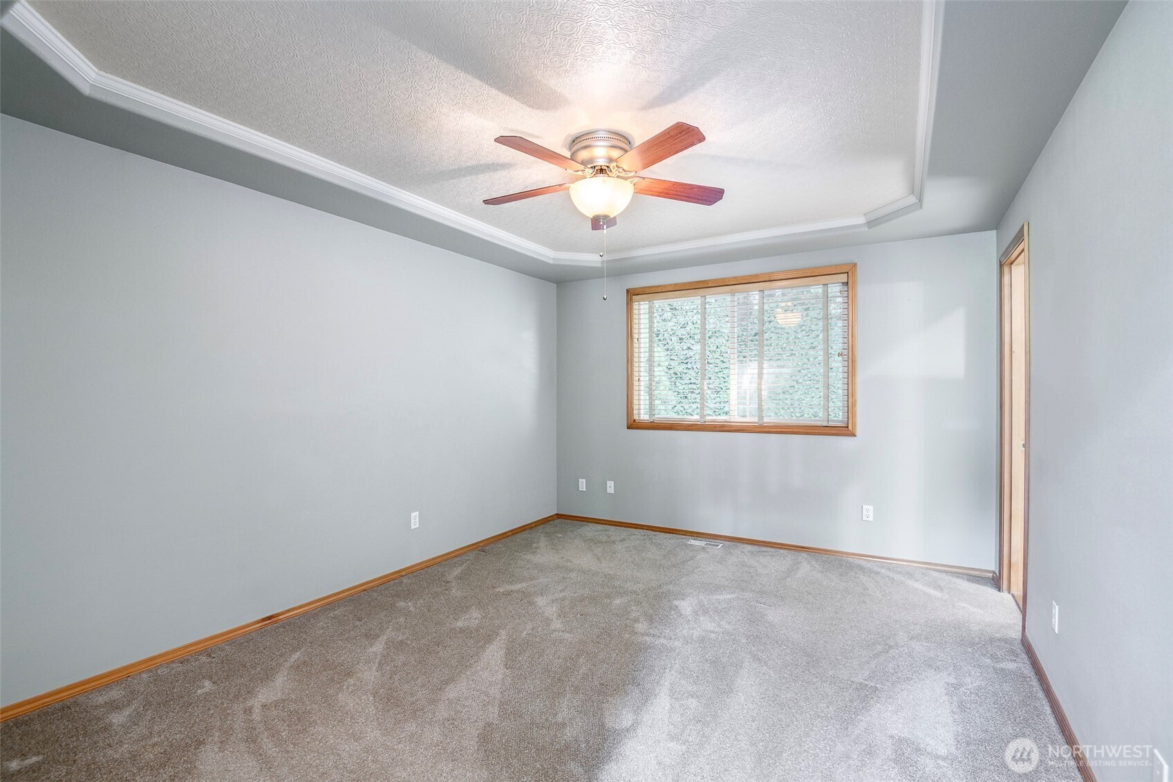 2703 5th Street SW, Puyallup, WA 98373