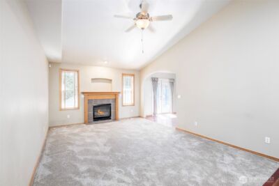 2703 5th Street SW, Puyallup, WA 98373 - Photo 3