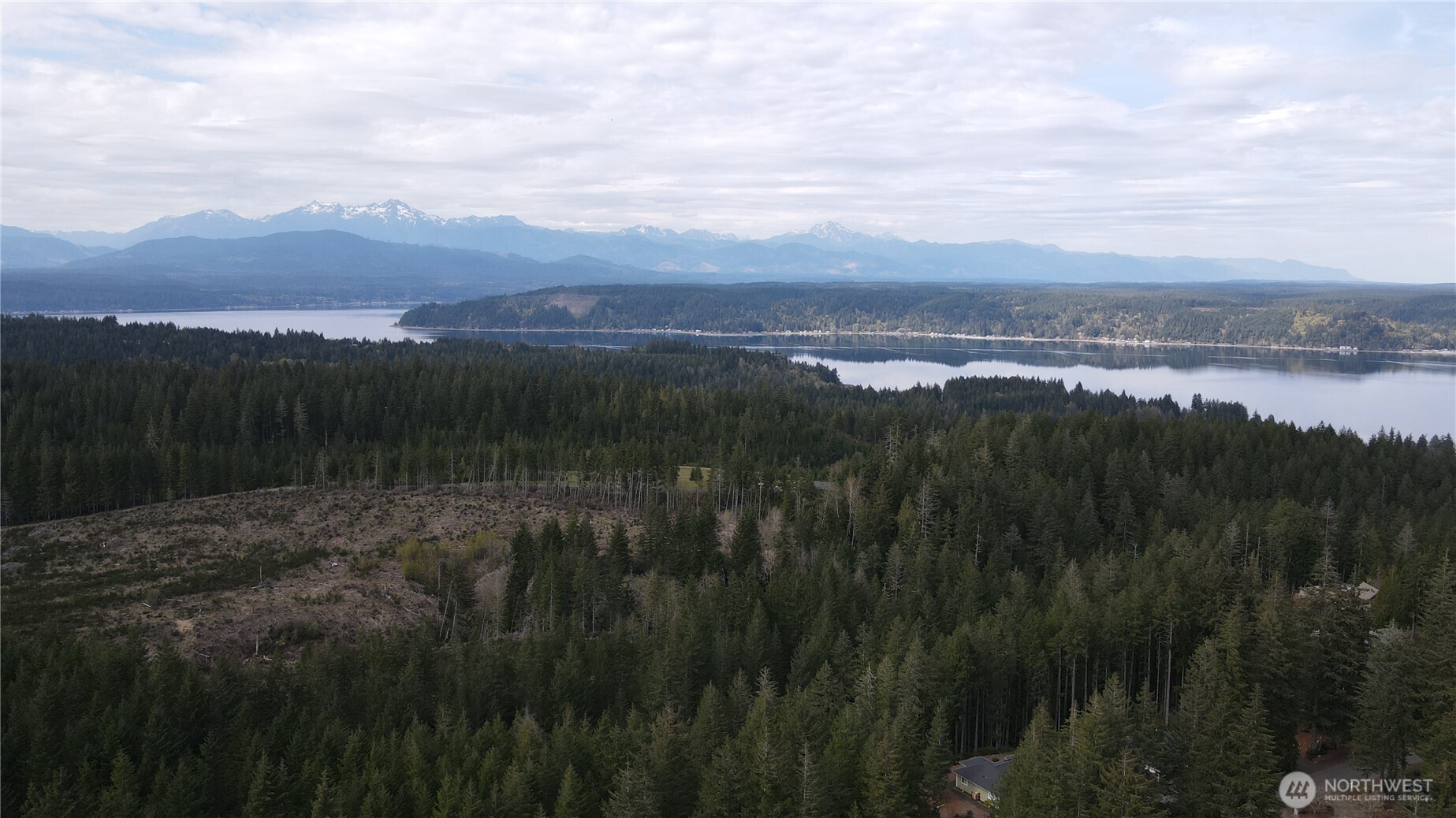 160 E Country Club Drive N, Union, WA 98592