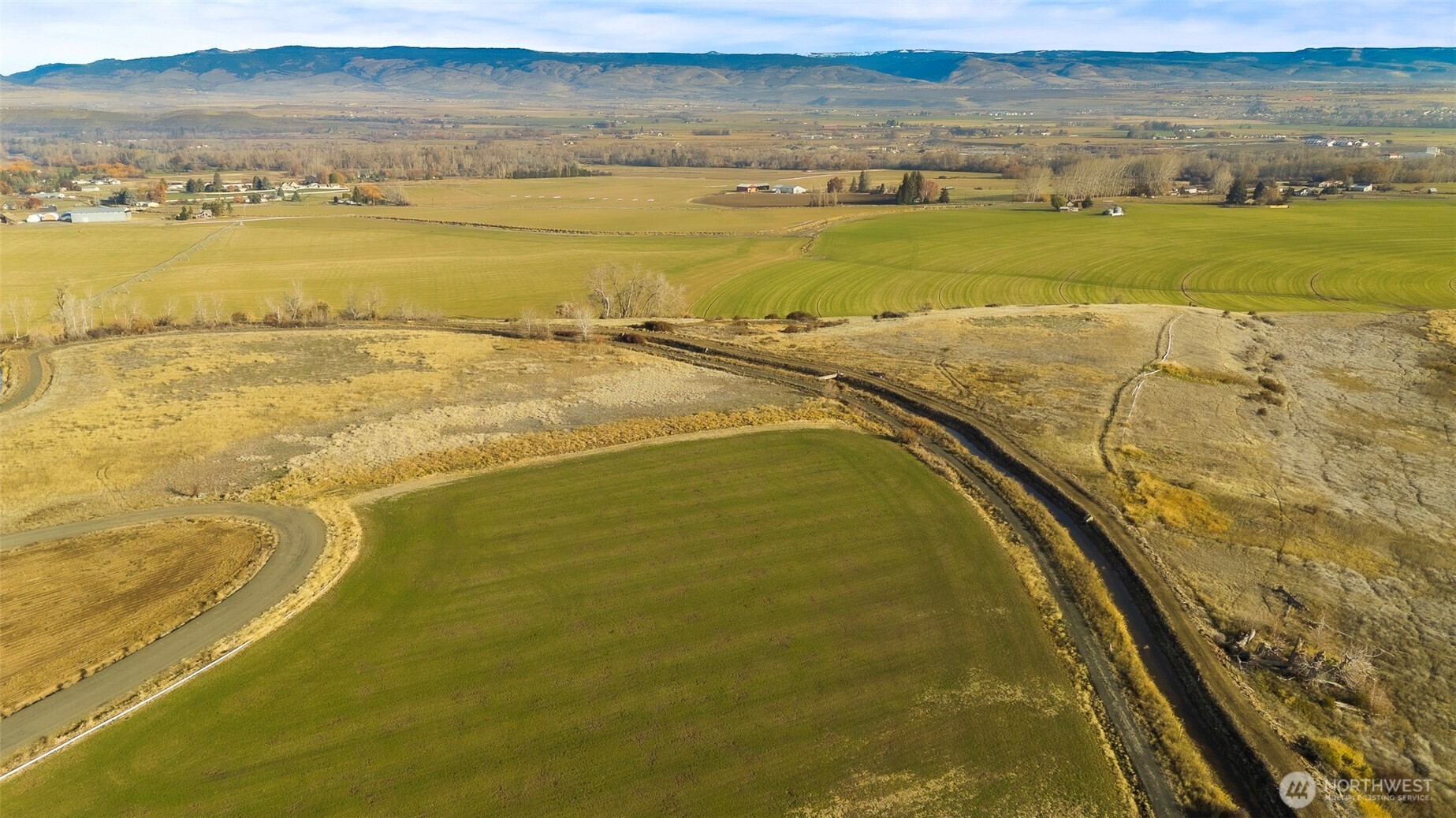 1681 Edge Bluff Loop , Ellensburg, WA 98926
