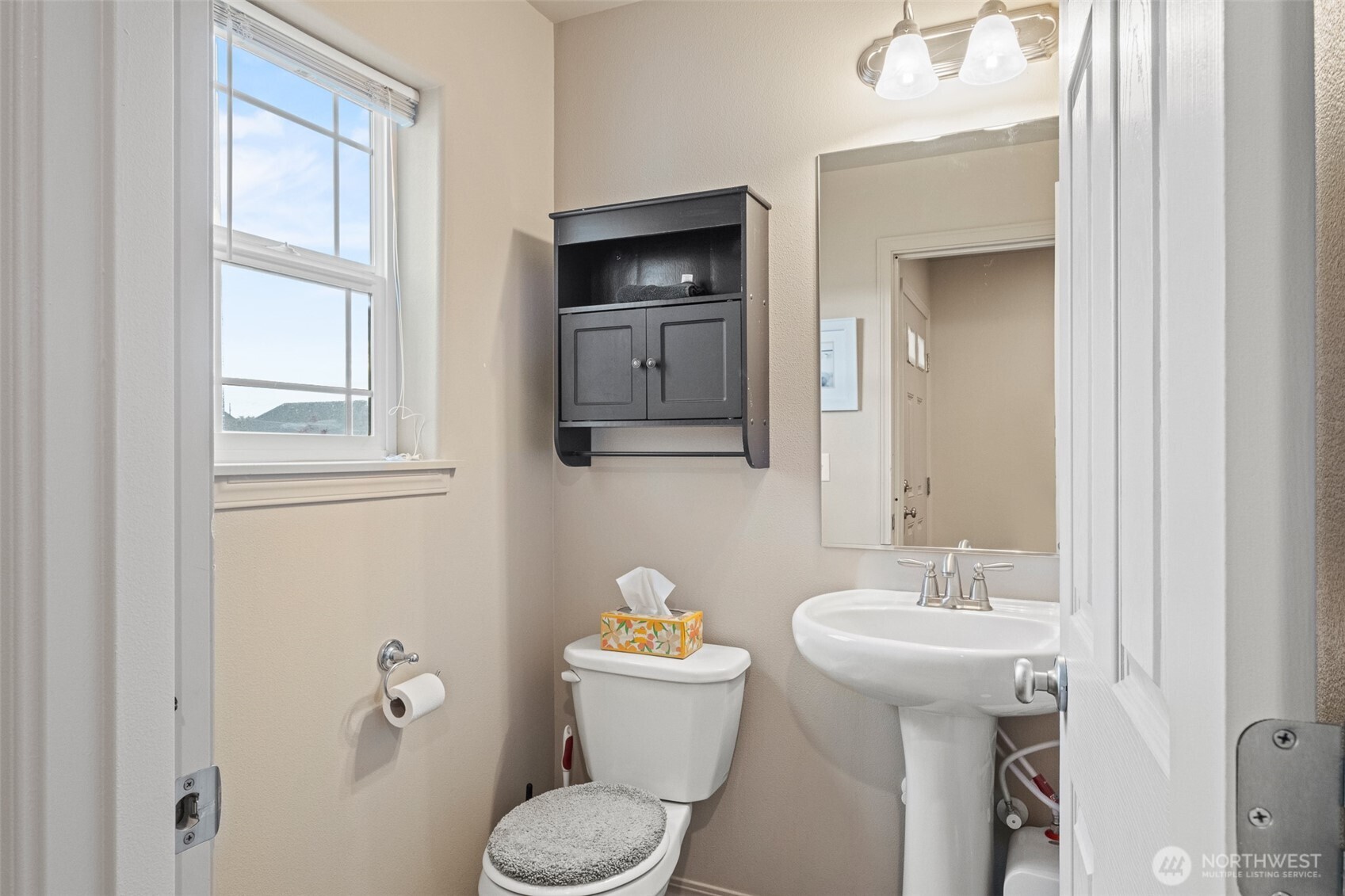 807 7th Avenue NE, Ephrata, WA 98823