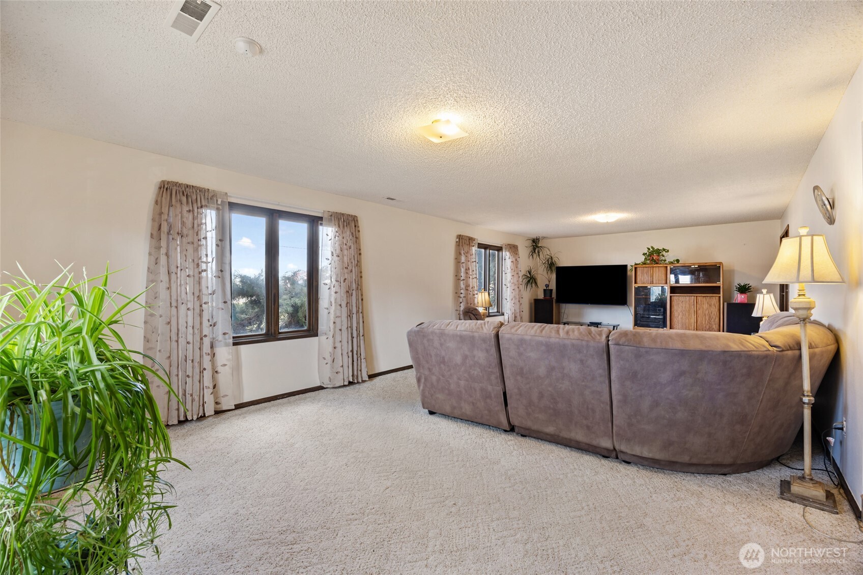 4537 Dunn Street NE, Moses Lake, WA 98837