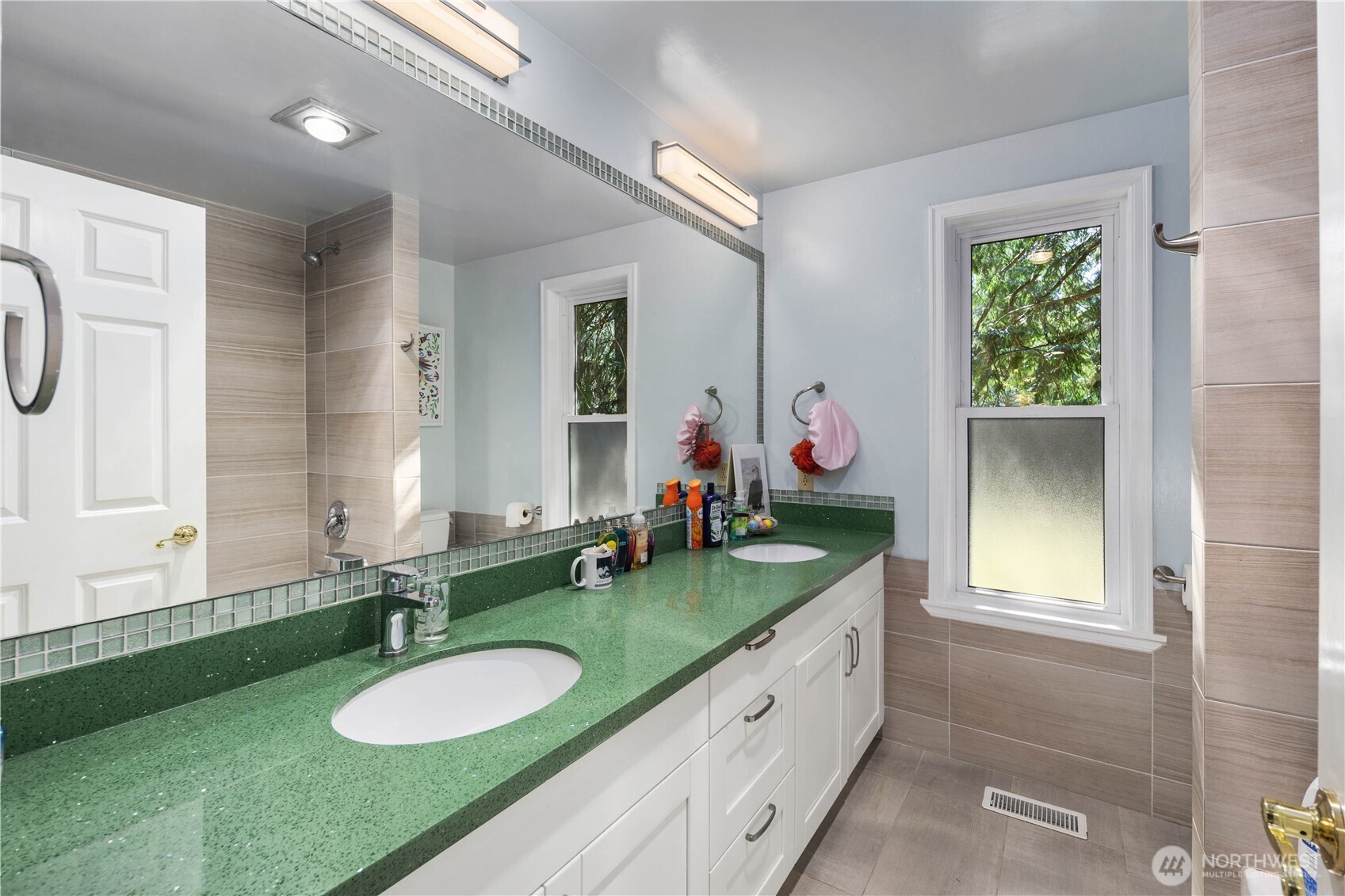 24124 127th Ave SE, Snohomish, WA 98296