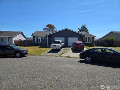 906 S 22nd Court , Mount Vernon, WA 98274