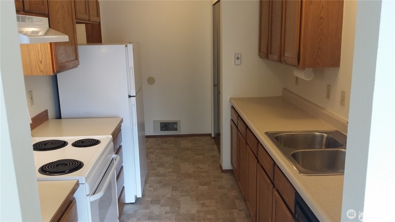 906 S 22nd Court , Mount Vernon, WA 98274