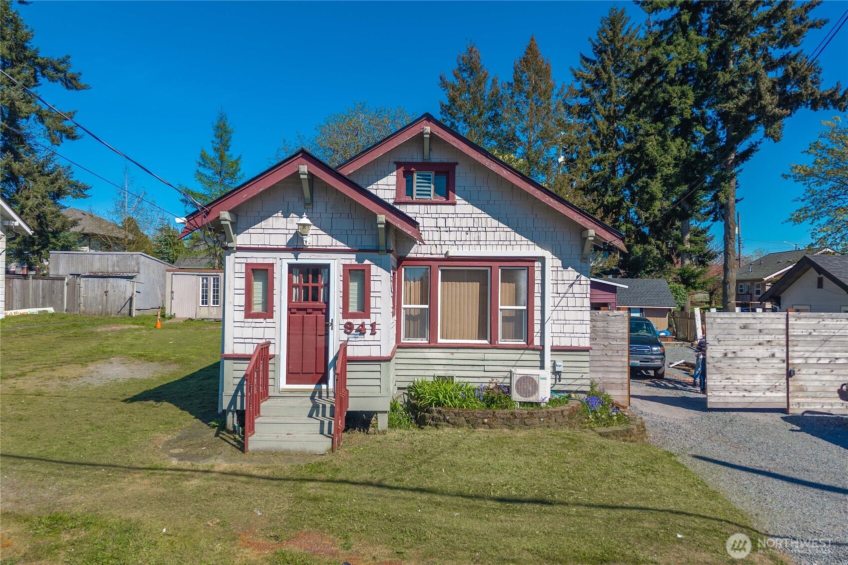 941 S Sprague Avenue , Tacoma, WA 98405
