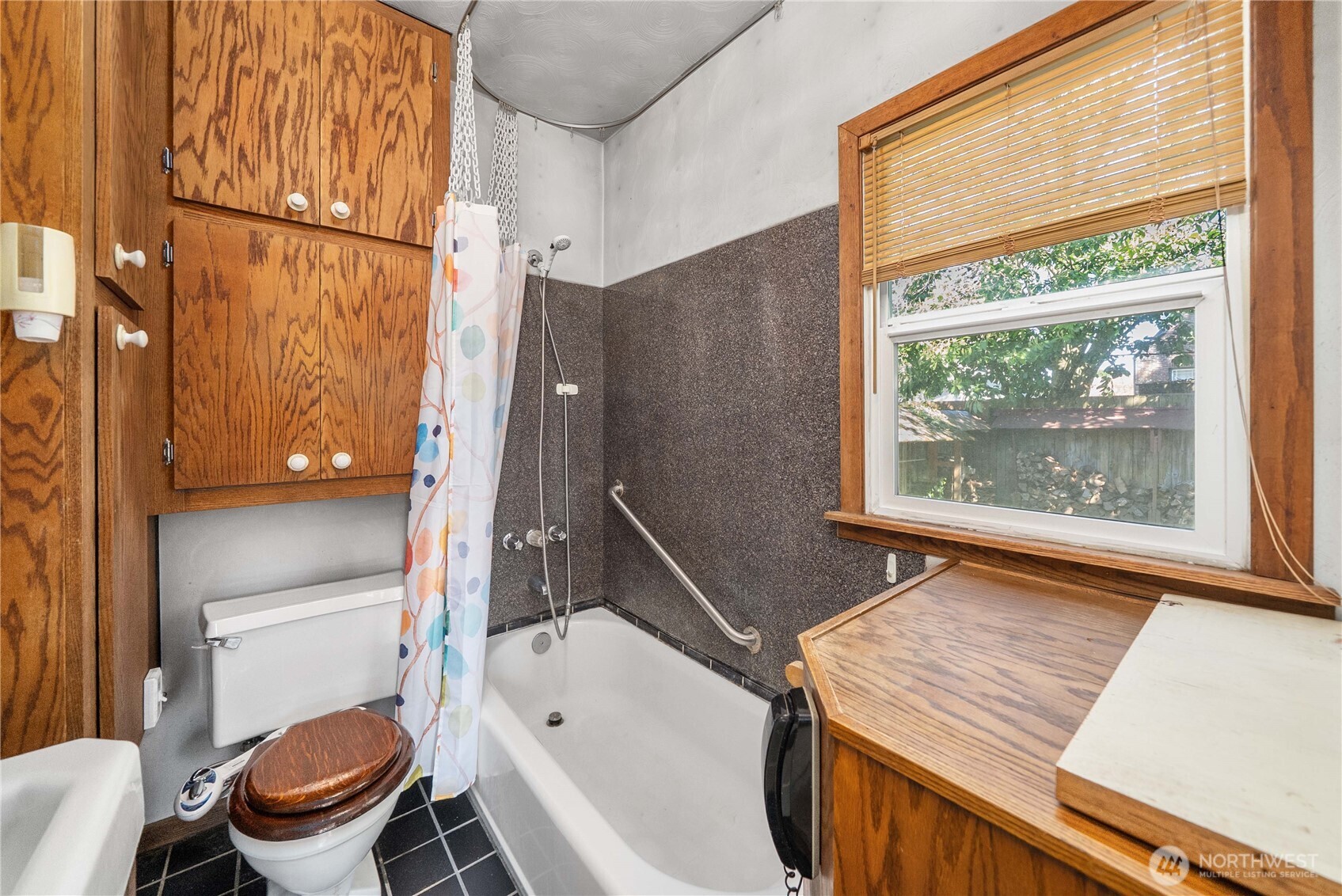 941 S Sprague Avenue , Tacoma, WA 98405