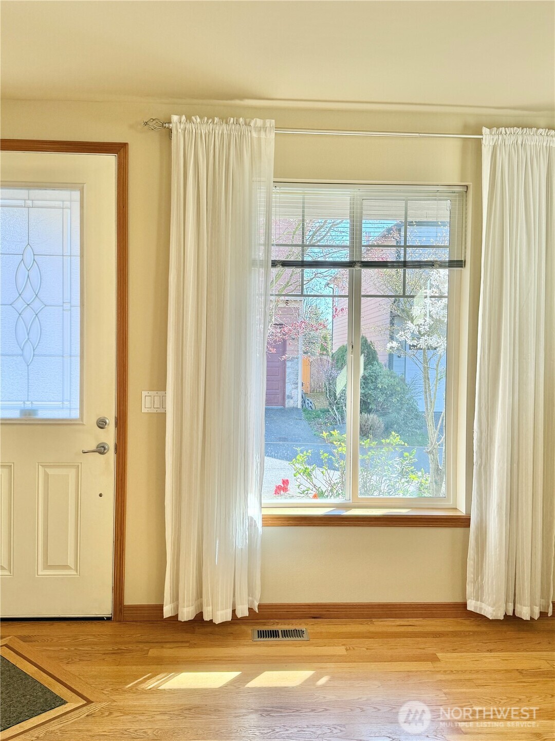 3727 134th Place SW, Lynnwood, WA 98087