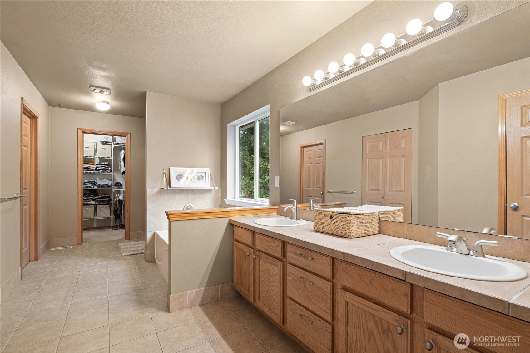 28119 153rd Avenue SE, Kent, WA 98042