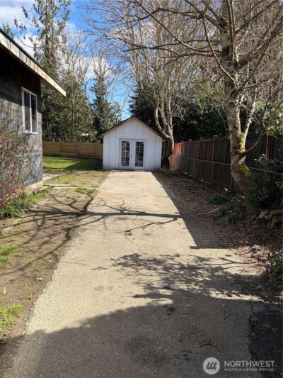 1506 Elizabeth Avenue , Bremerton, WA 98337-1733 - Photo 4