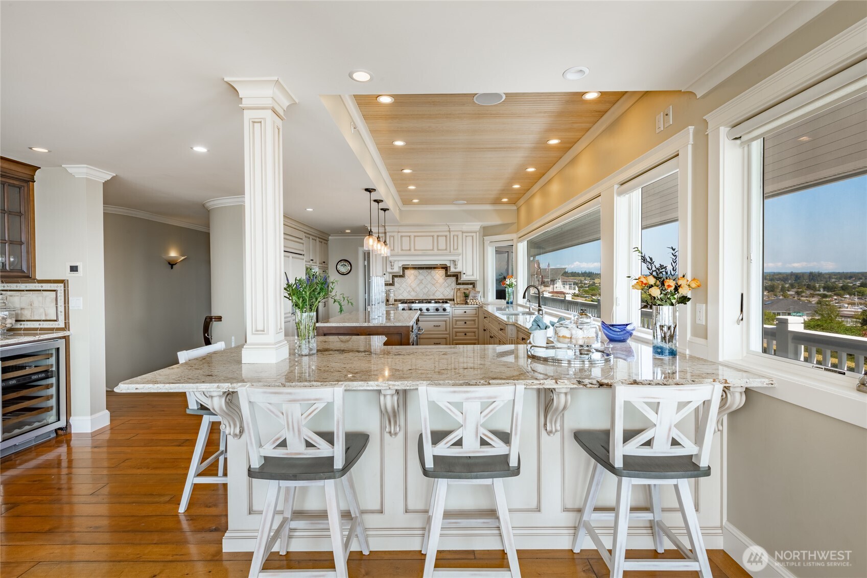 5685 Nakat Way , Blaine, WA 98230