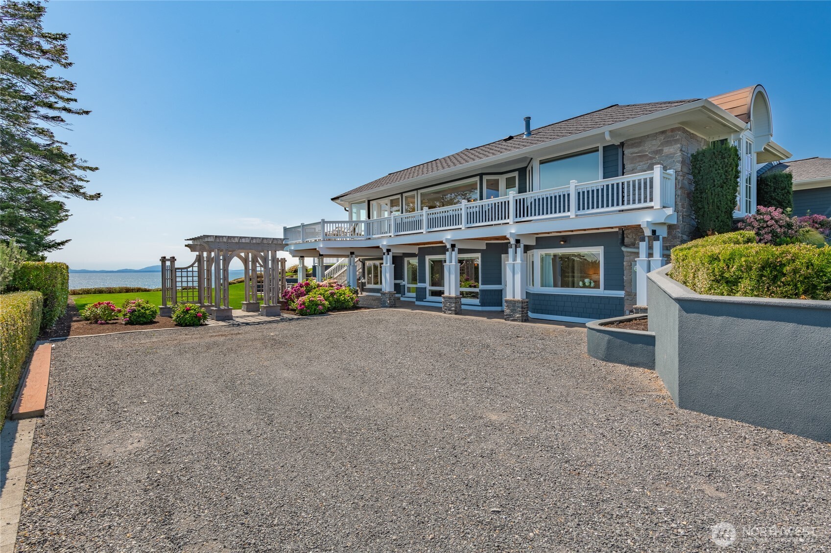 5685 Nakat Way , Blaine, WA 98230