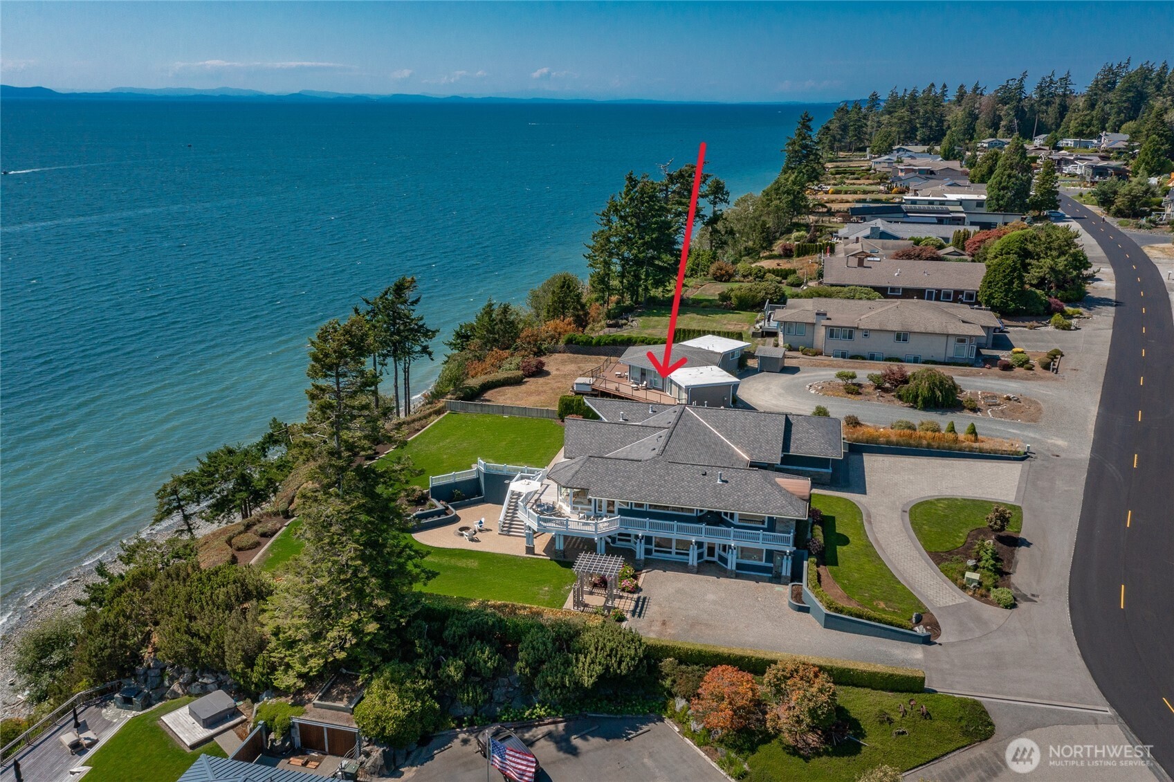 5685 Nakat Way , Blaine, WA 98230