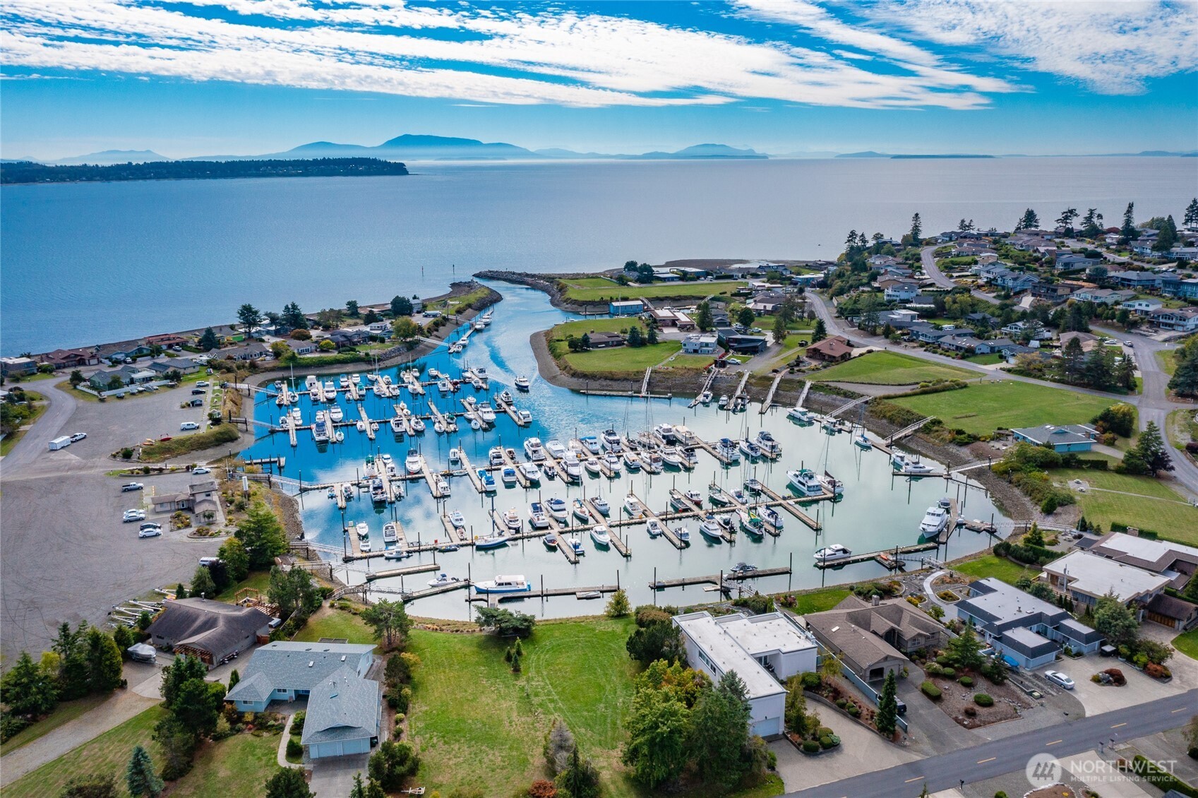 5685 Nakat Way , Blaine, WA 98230