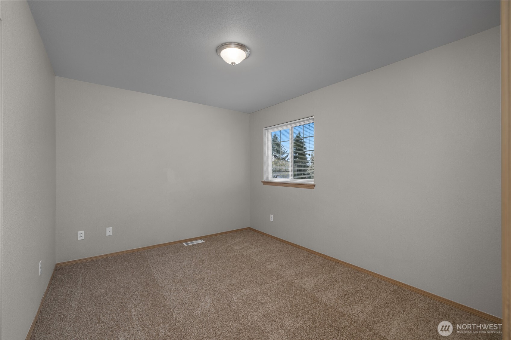 8014 Bedford Lane SE, Tumwater, WA 98501