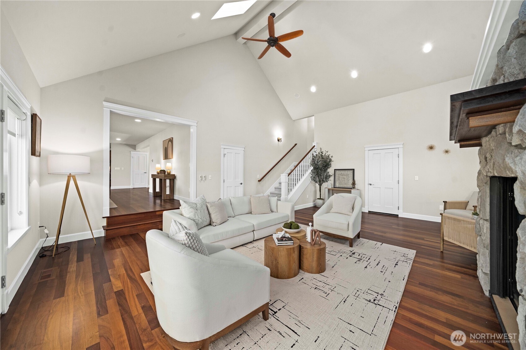 11028 E Riverside Drive , Bothell, WA 98011