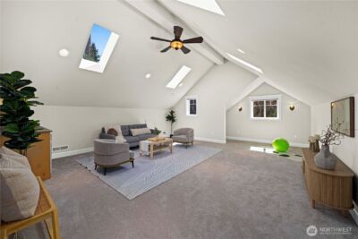 11028 E Riverside Drive , Bothell, WA 98011 - Photo 20