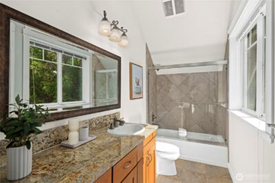 11028 E Riverside Drive , Bothell, WA 98011 - Photo 23