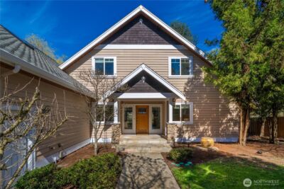 11028 E Riverside Drive , Bothell, WA 98011 - Photo 6