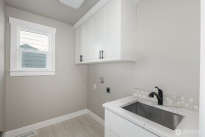 20313 94th Drive NE, Bothell, WA 98011 - Photo 28