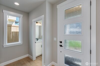 20313 94th Drive NE, Bothell, WA 98011 - Photo 5