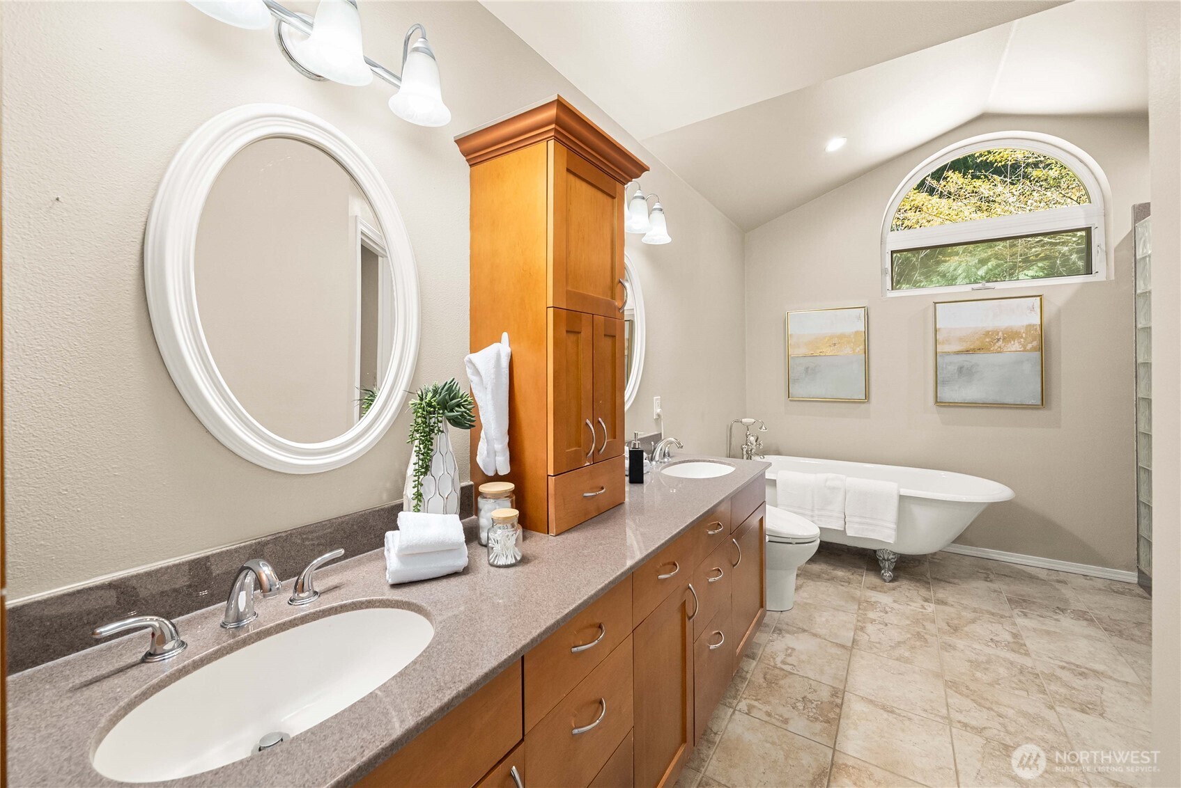 4325 270th Avenue NE, Redmond, WA 98053