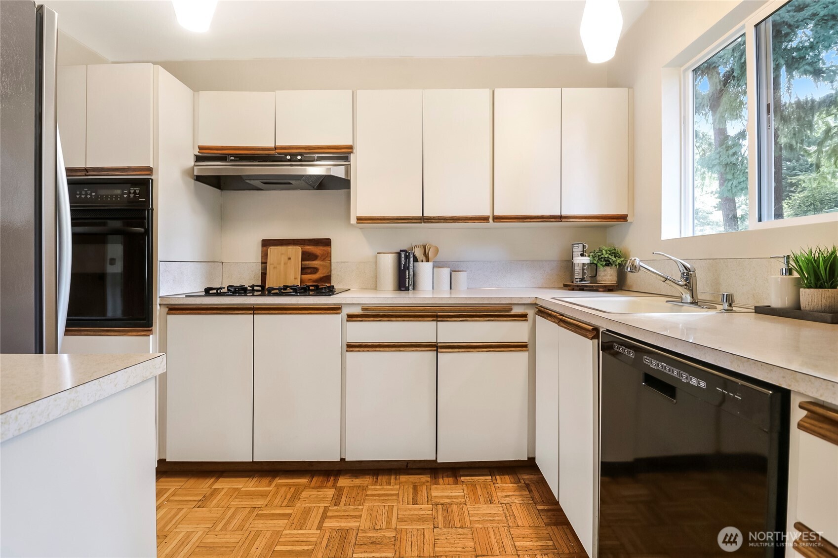 12635 SE 54th Street , Bellevue, WA 98006