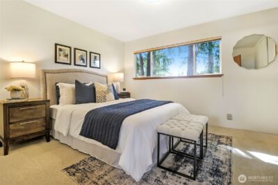 12635 SE 54th Street , Bellevue, WA 98006 - Photo 16