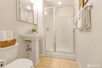 12635 SE 54th Street , Bellevue, WA 98006 - Photo 29